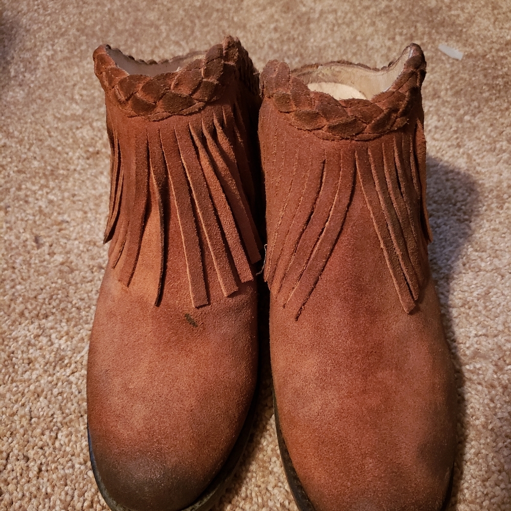 Freebird  by Steven Leather Fringe booties